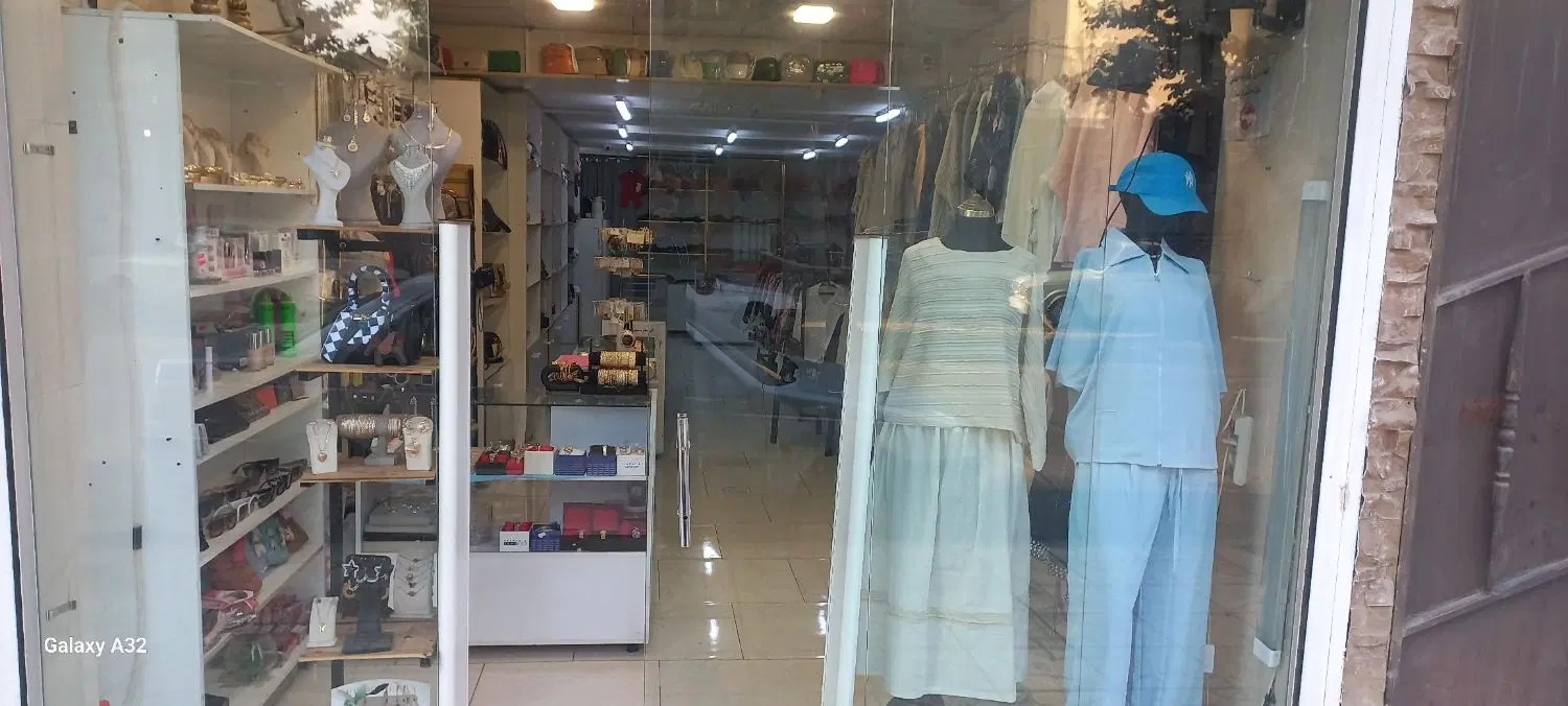 مغازه بر ۸متر