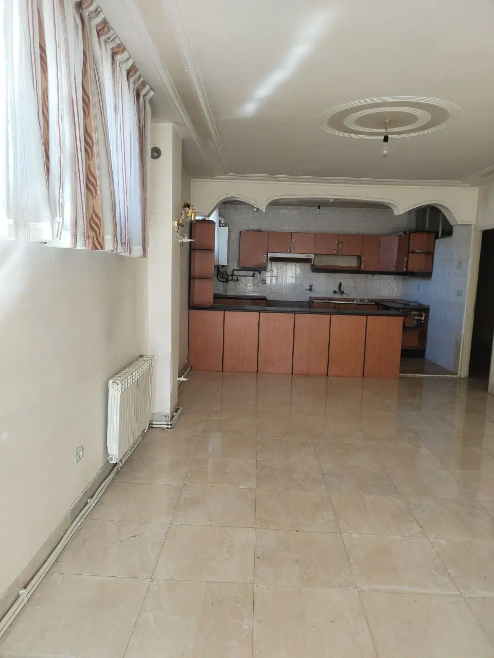 ۱۰۷ متر ، جنوبی و پرنور