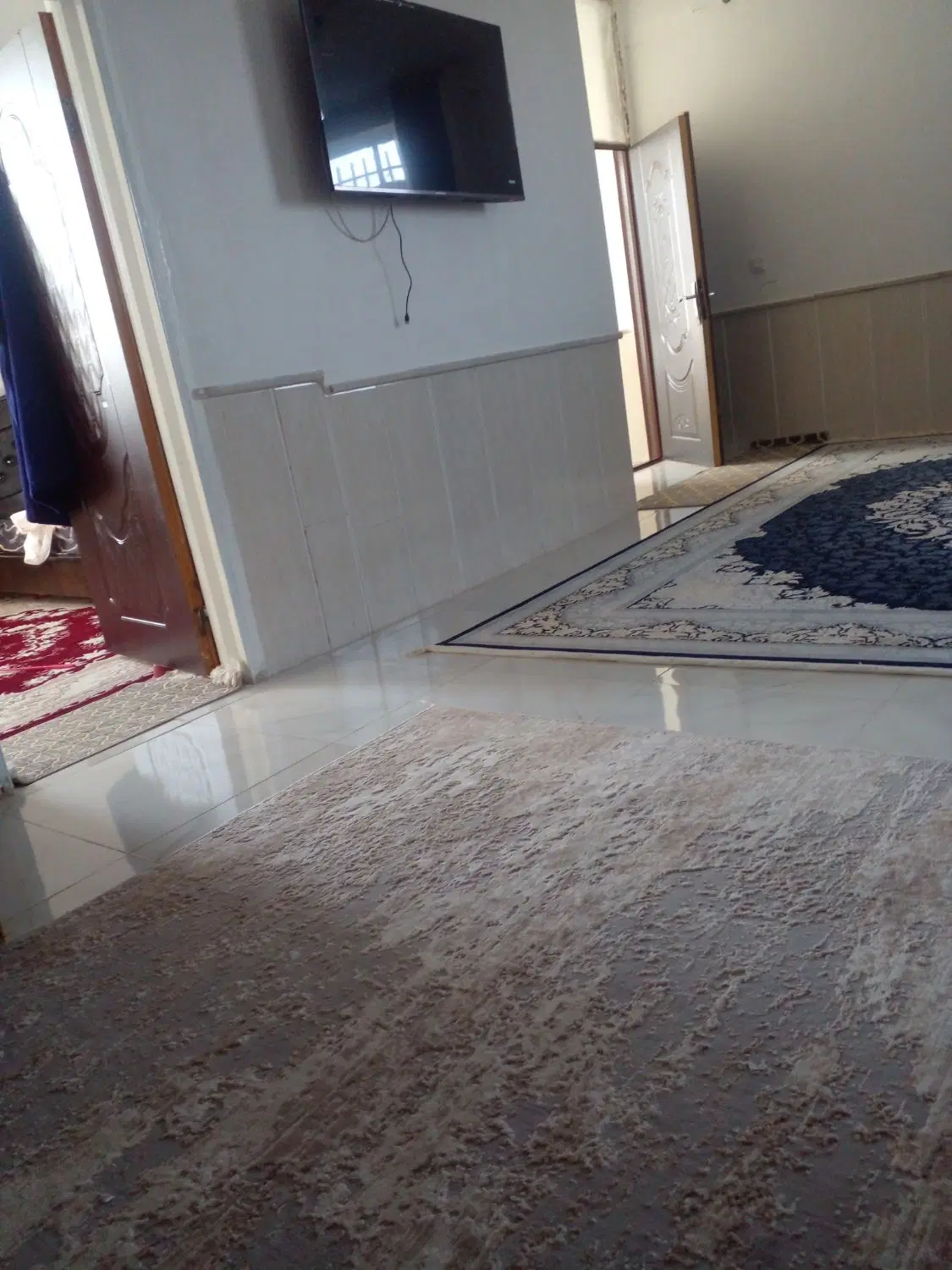 خانه نیمه ساخت در محله لاج بهار ۱۸