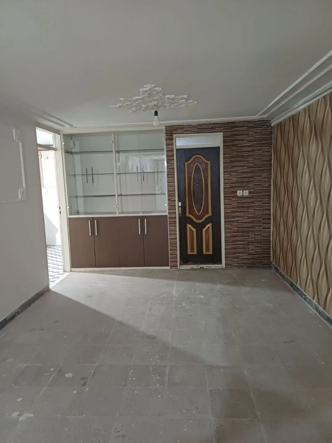اجاره خانه ویلایی گل سرخی