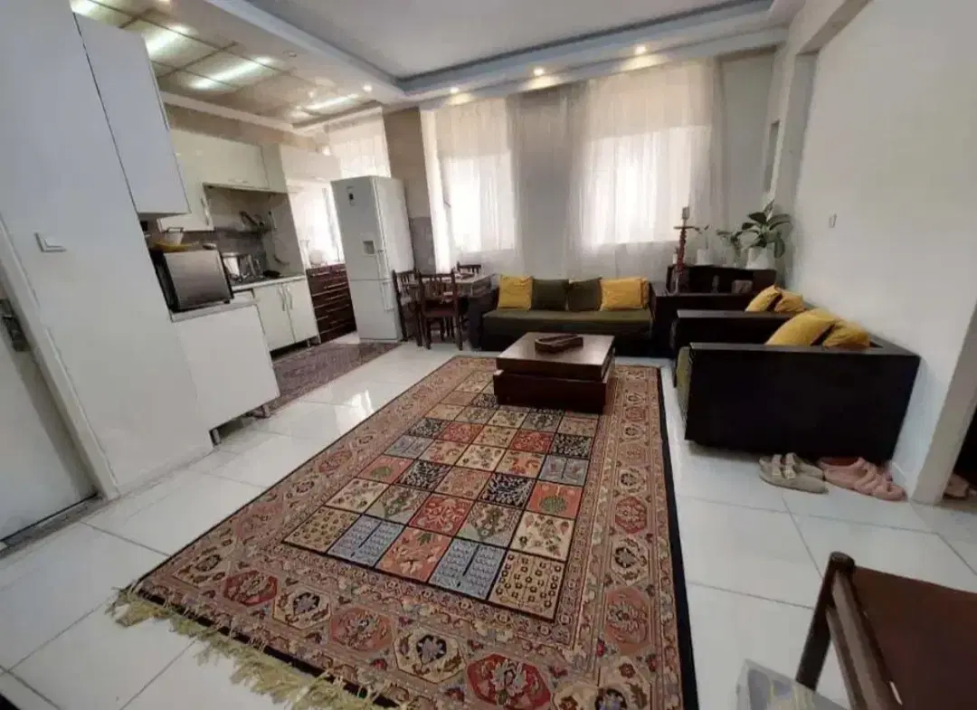 ۵۰متر _ آسانسور دار _ مهندسی ساز
