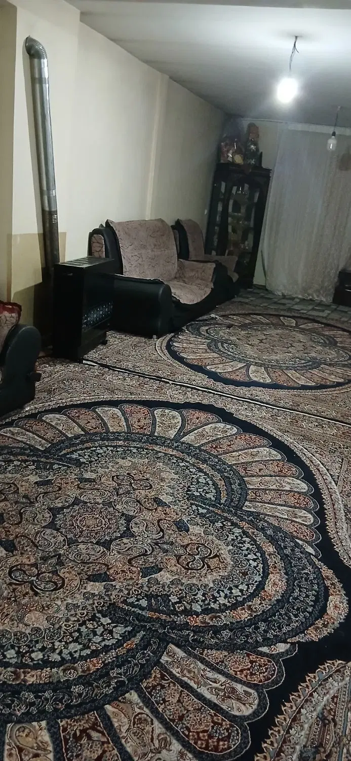 اجاره ی واحد در طبقه دوم