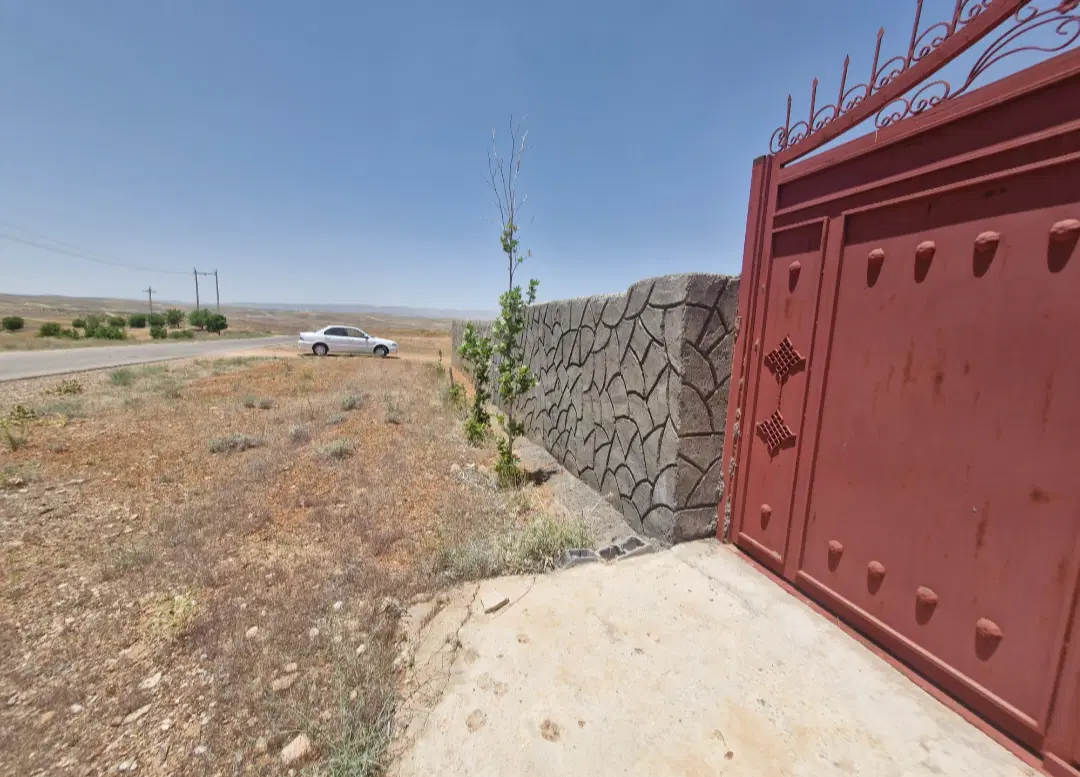 باغ دیوار کشی شده