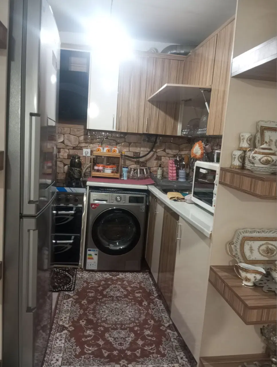 ۶۲متر آپارتمان تک واحدی لوکیشن خیابان عارف