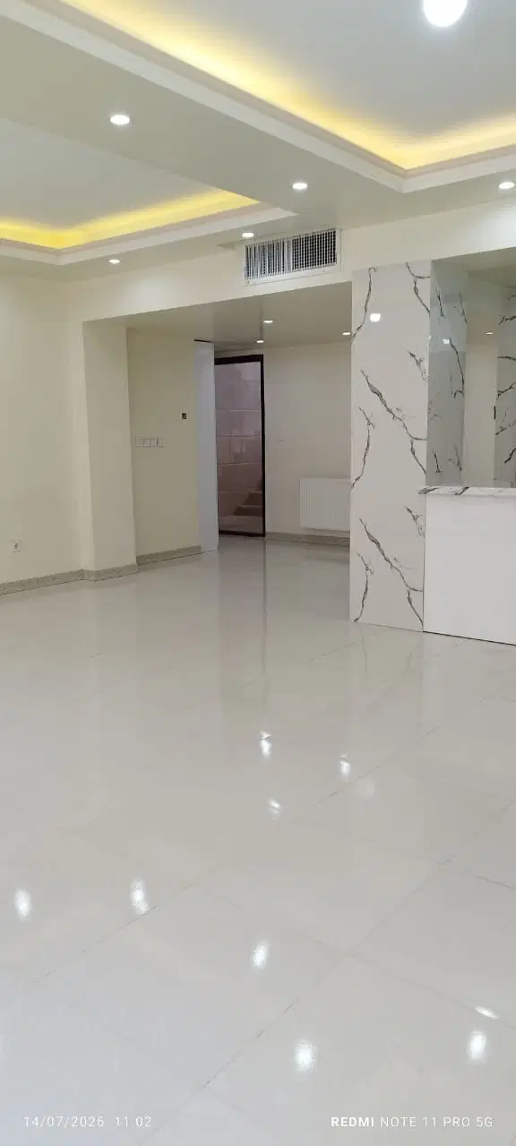 رهن  کامل  آپارتمان فاز۳   هواپیمائی  ۱۰۵ متری
