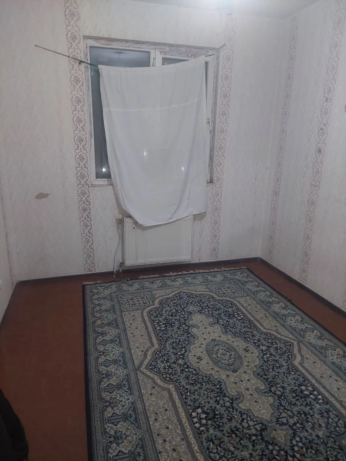 واحد آپارتمان نرگس۷ بنفشه ۸ طبقه دوم