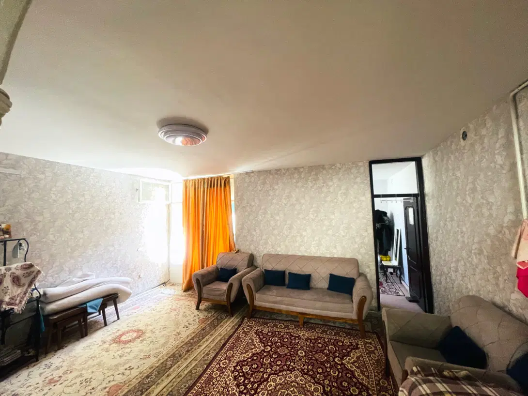 منزل مسکونی دوطبقه شیک