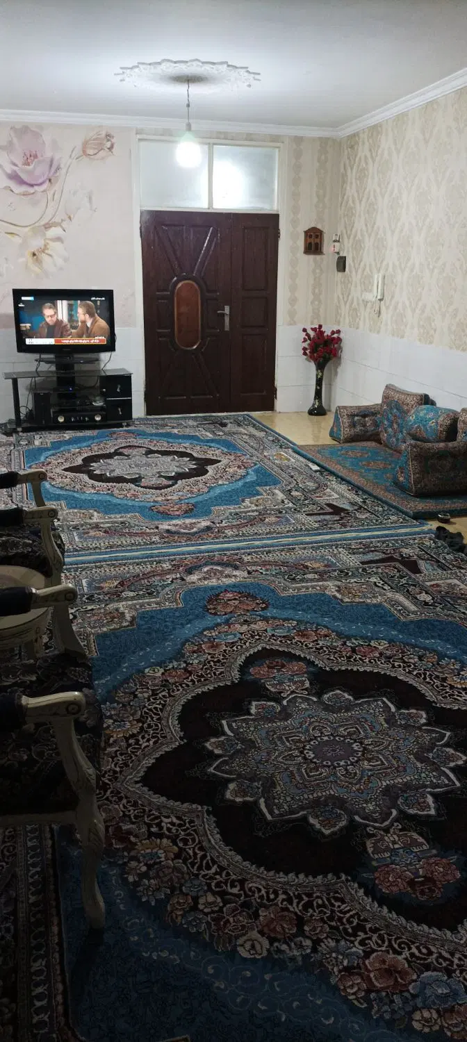 اپارتمان۹۰متری جادارتمیز