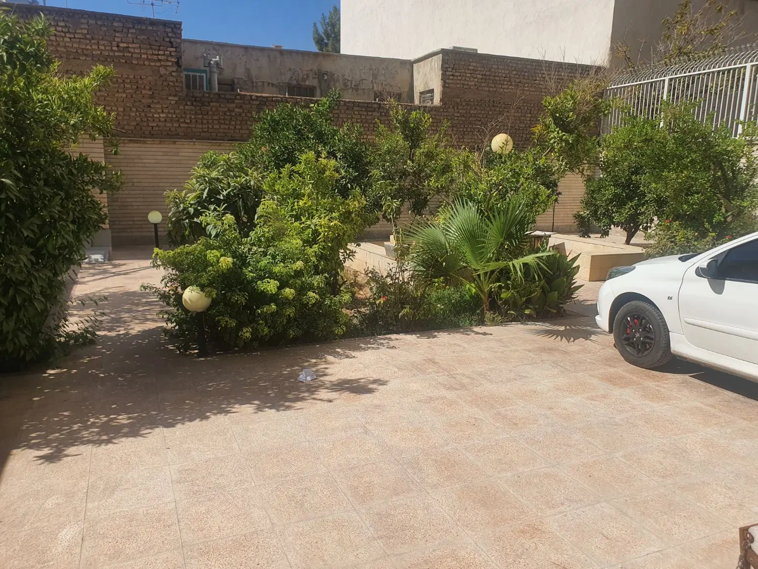 منزل ویلایی ۲۰۰ متری رازی