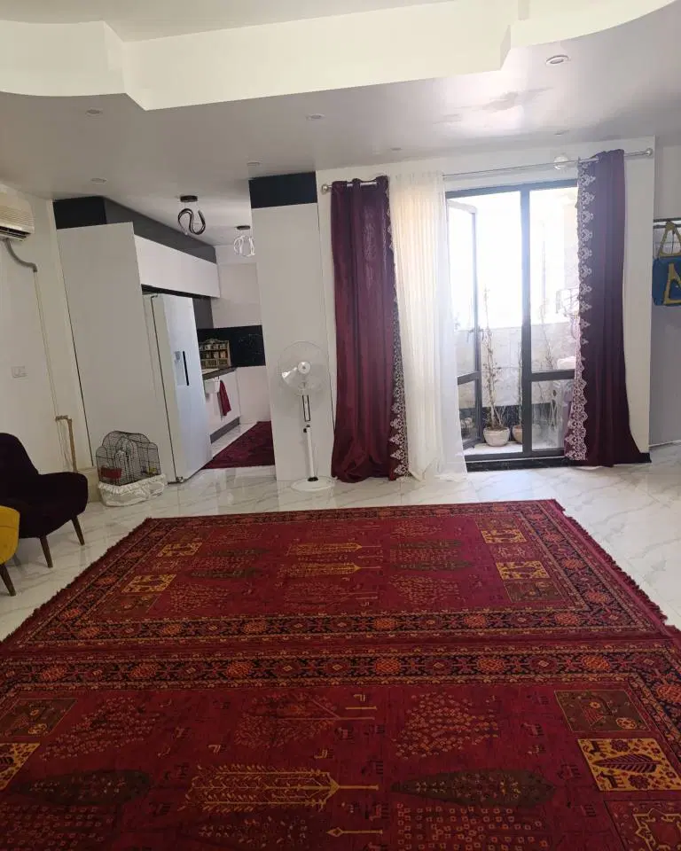 واحد ۷۴ متر  بدون پرتی