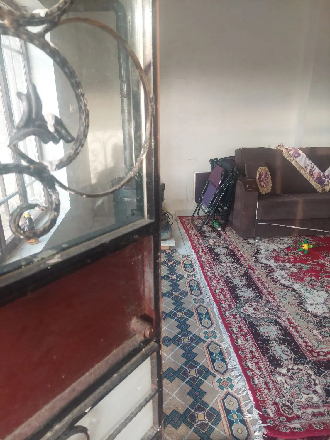 ویلا استخر سرپوشیده ۷۰۰متری در جاده زین اباد
