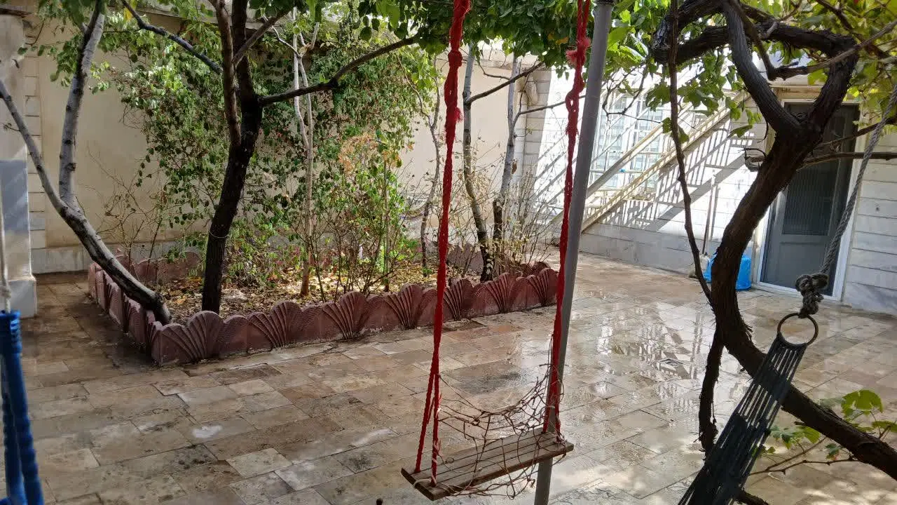 خیابان دانشگاه،۷۰مترهمکف،تک خواب