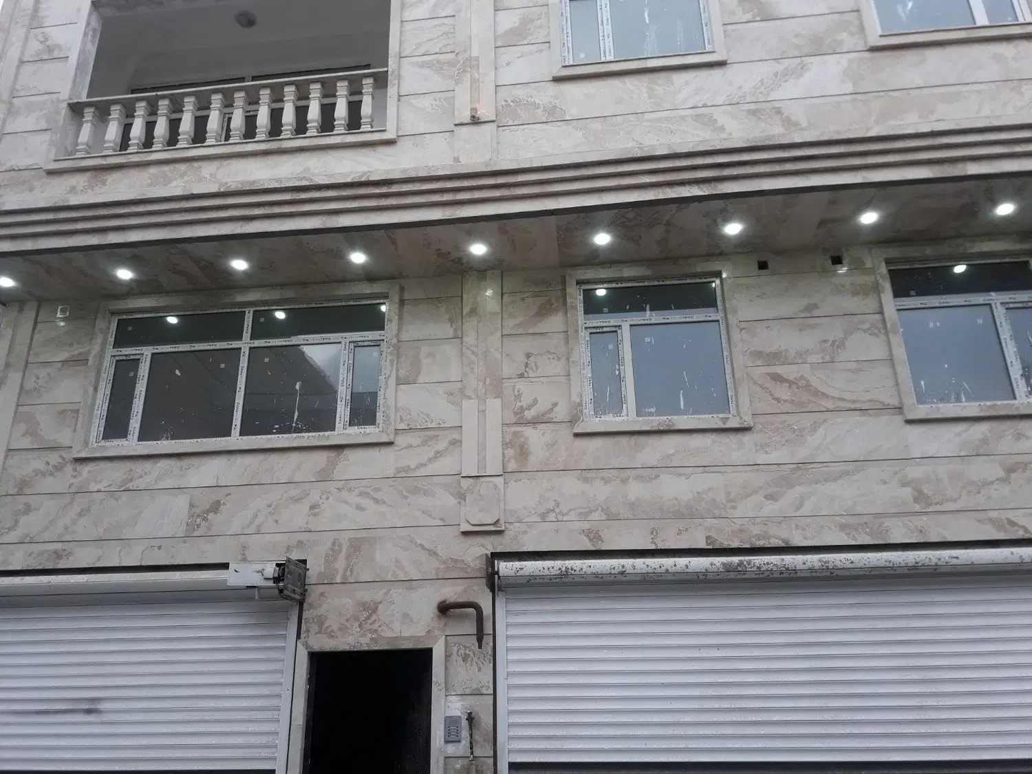 آپارتمان فروشی نوساز گاوخانه