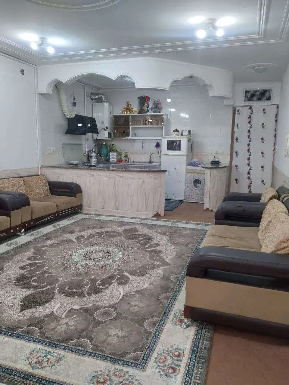 منزل مسکونی وزمین برای معاوضه
