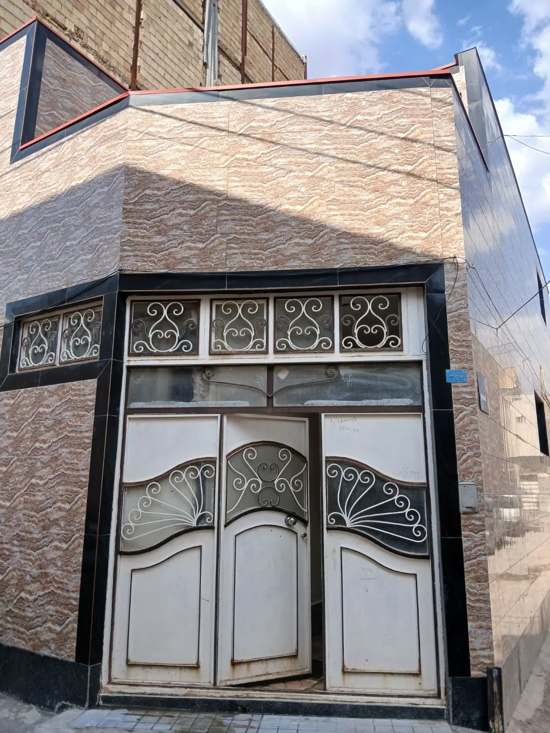 خانه دو طبقه ۹۰ متر در عباسی