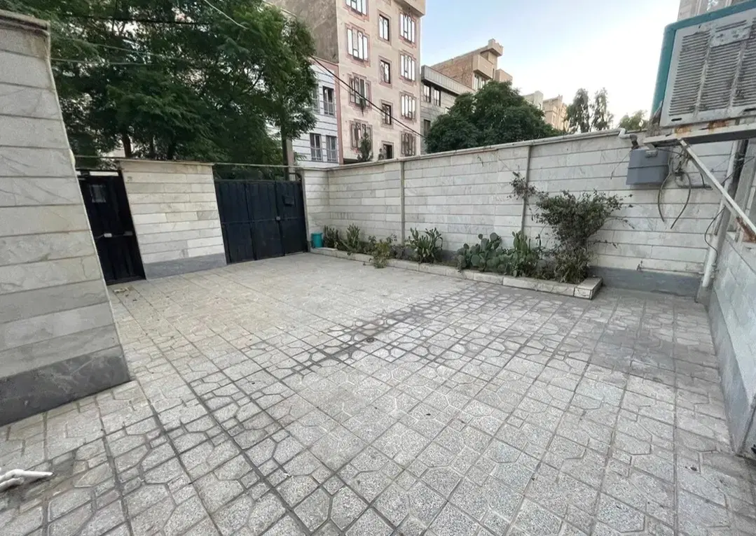 فروش یک واحد آپارتمان