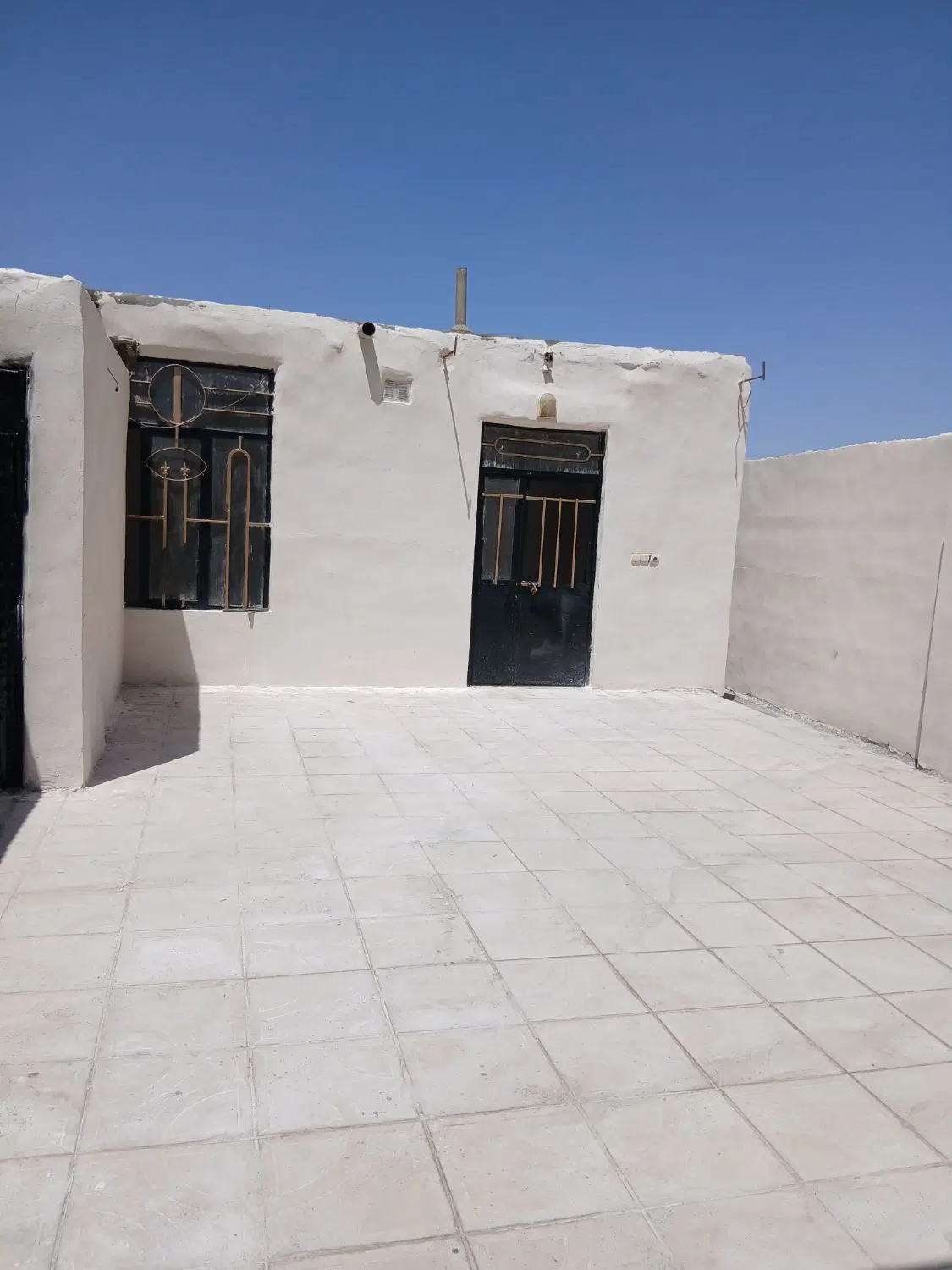 خانه ویلایی حیاط دار