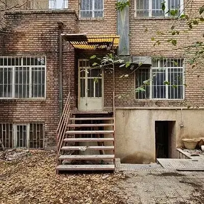 فروش خانه گلنگی قدیمی