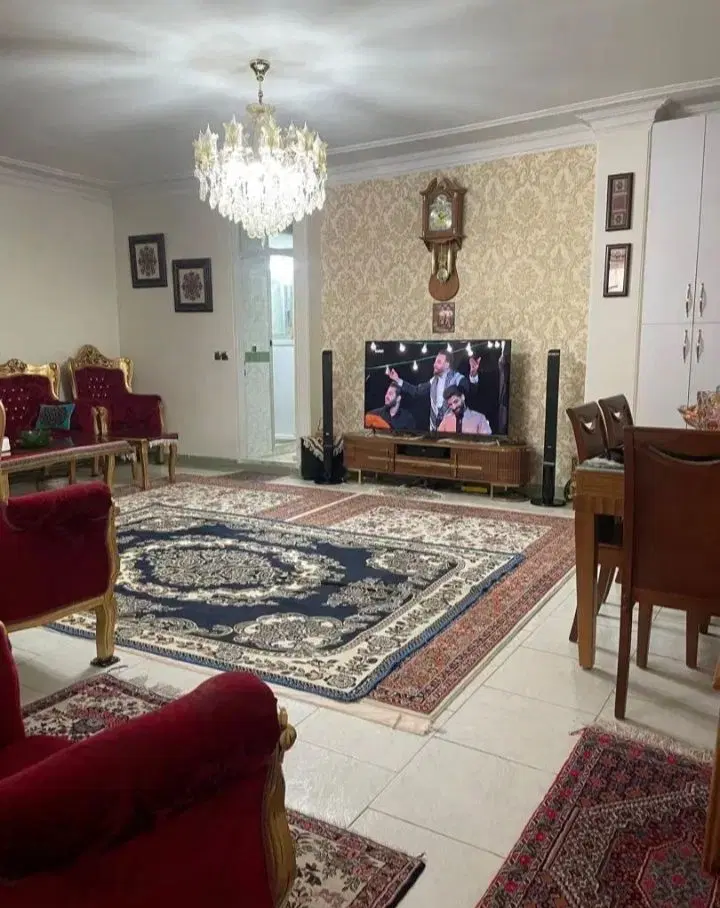 خونه ۸۰ متری