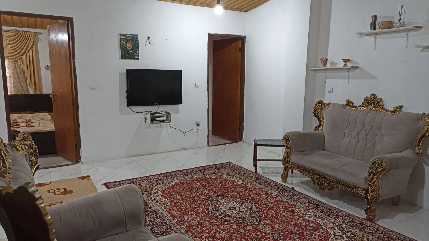 اجاره روزانه شبانه و هفتگی ویلا نقلی دو خوابه دربس