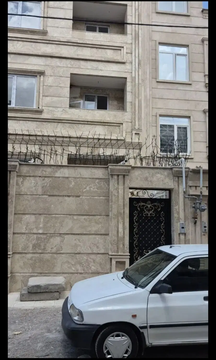 واحد ۱۲۰متر خشک