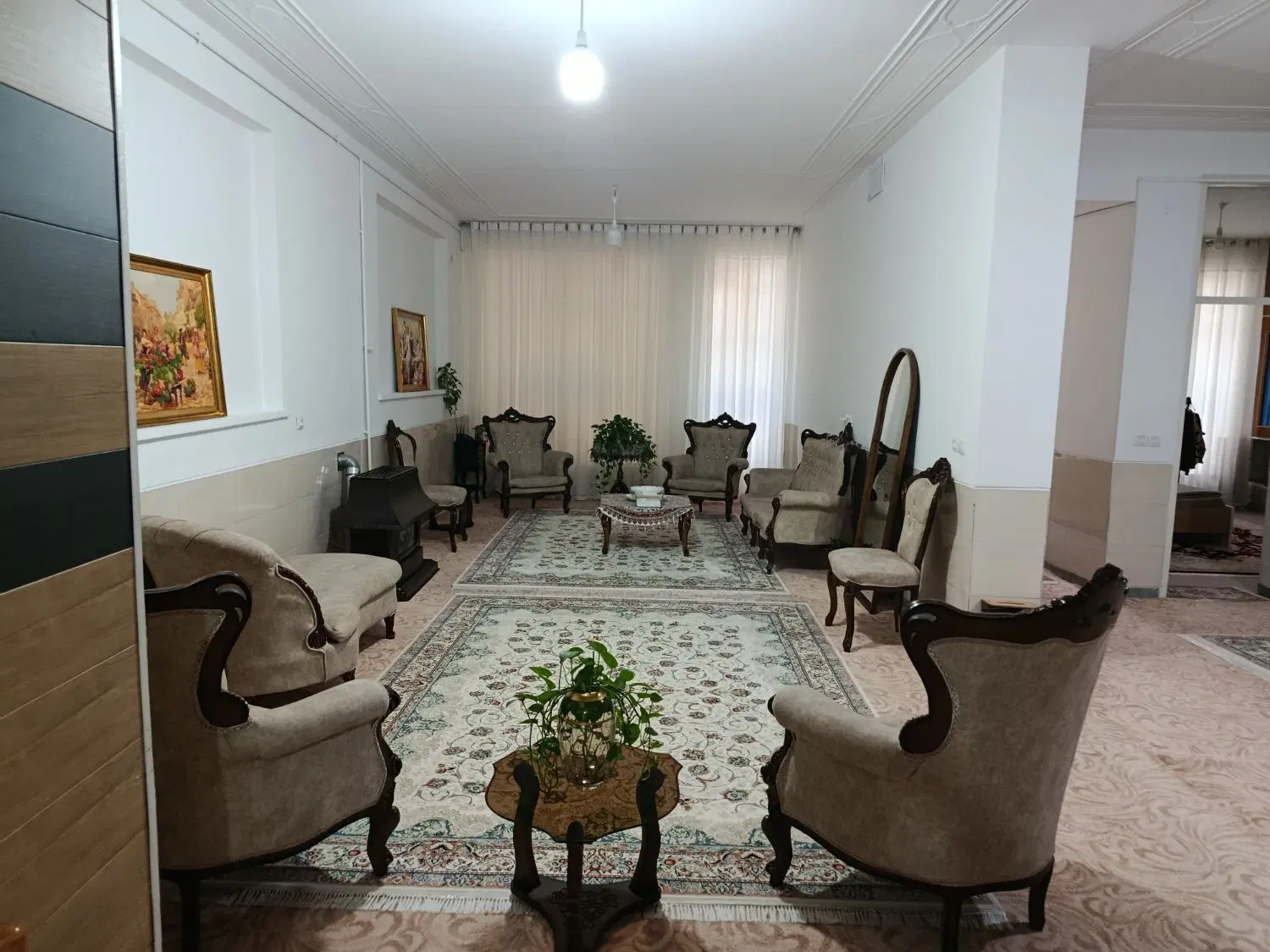 خانه فروشی در 20متری عزیز شعبانی نبش کوچه