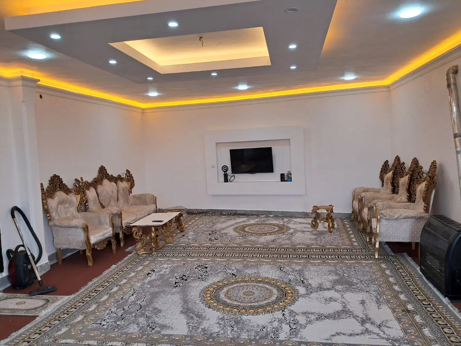 فروش باغ ویلای شیک  1000 متری