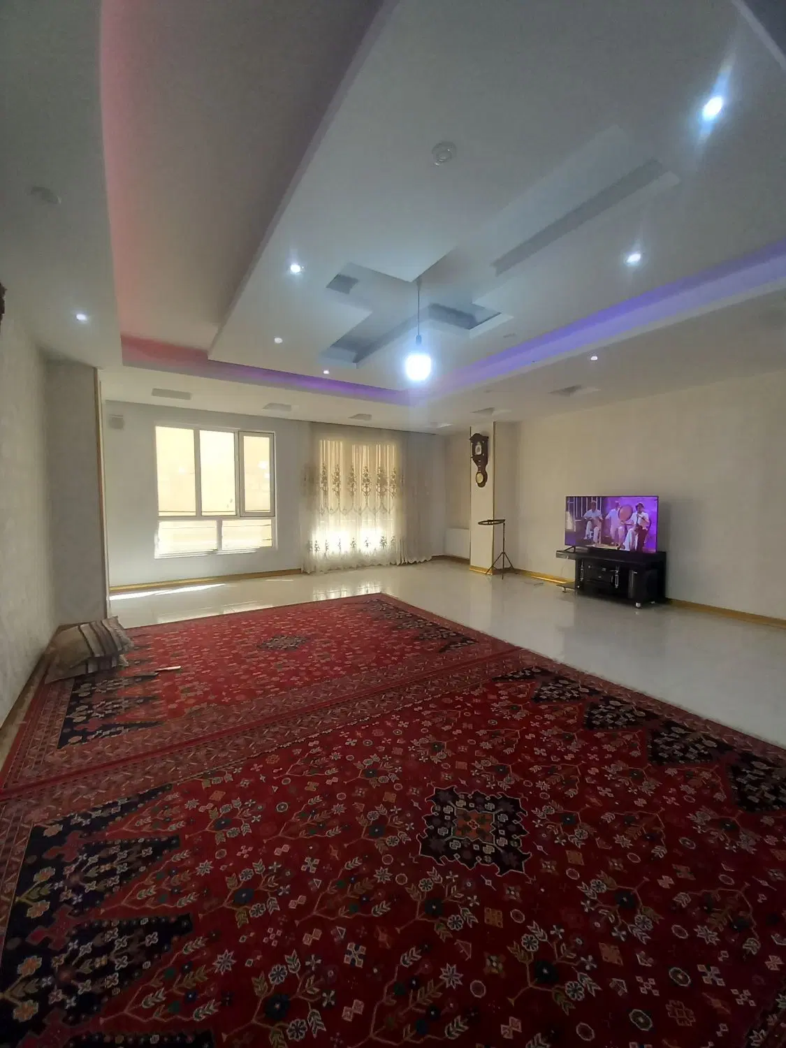ویلایی فروشی۵۸۰متری  و ویلایی تریبلکس فروشی