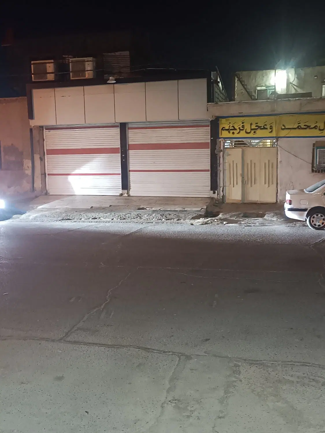 ملک تجاری خیابان شریعتی 215