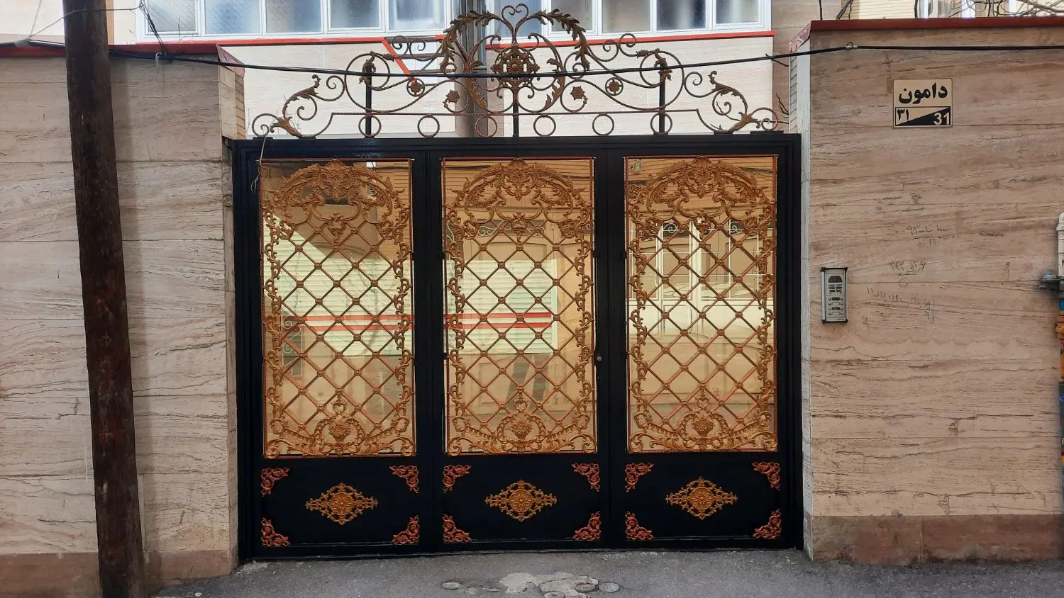 آپارتمان ۱۳۲ متر دو کله پل سنگی حاج فخر عباسی