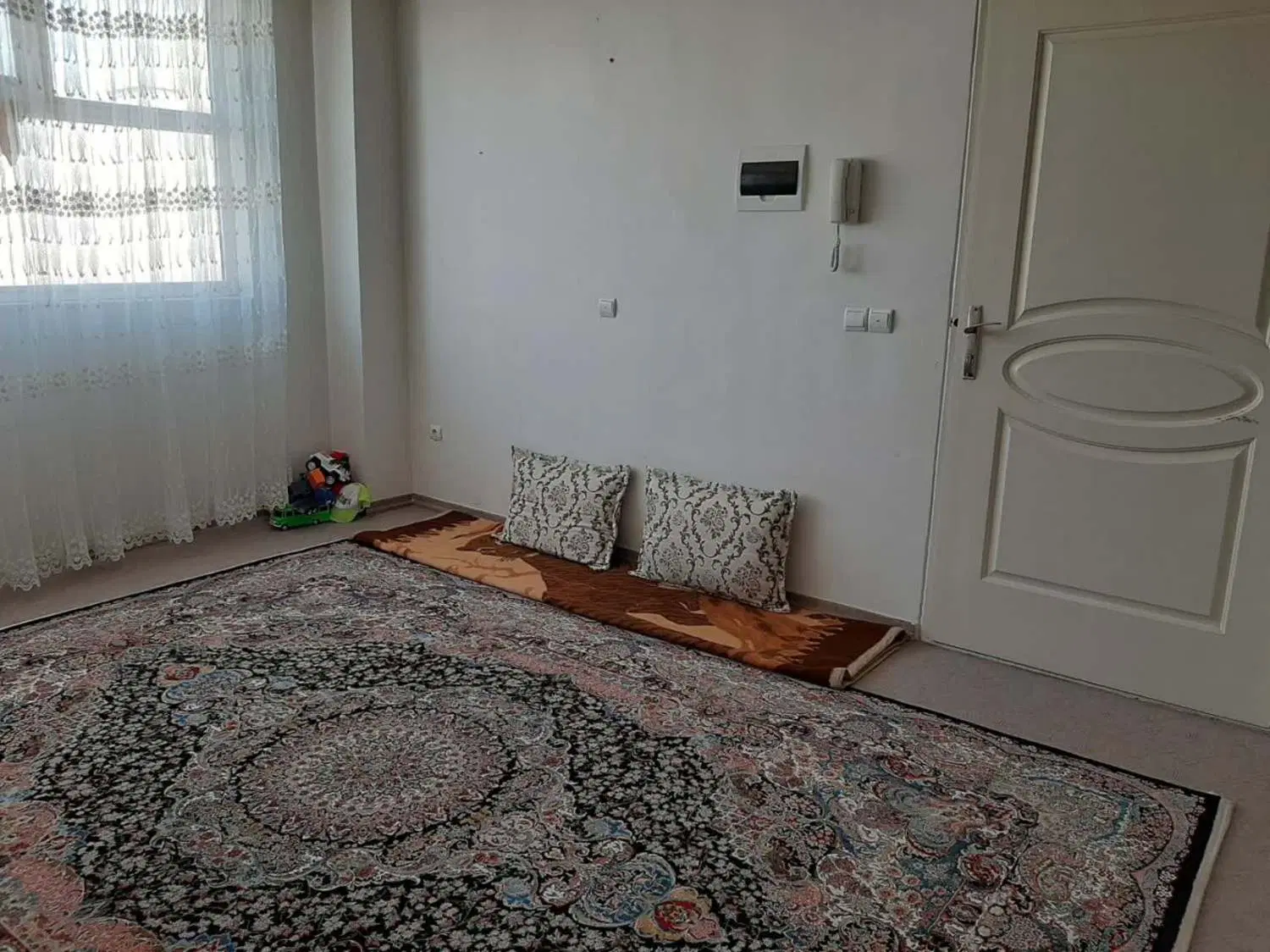 آپارتمان طبقه ۴ شهرک سهند