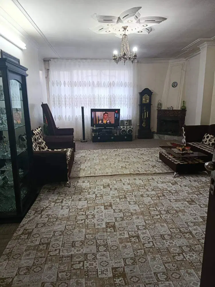 90متر_دوخوابه_پارکینگ اختصاصی_رو به نما