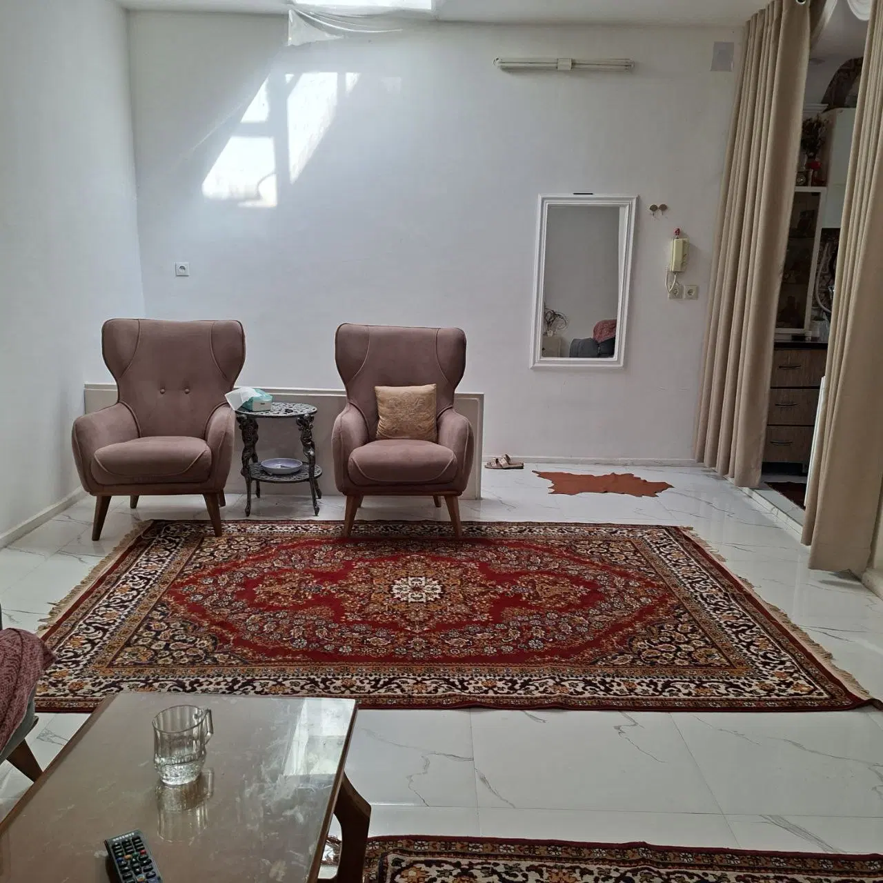 سوییت آپارتمان ۲ خابه هفتگی ماهیانه