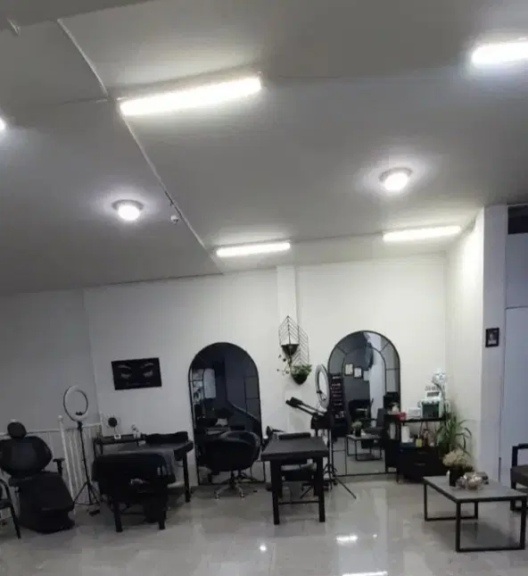 اجاره لاین سالن زیبایی ، نزدیک مترو و اتوبوس