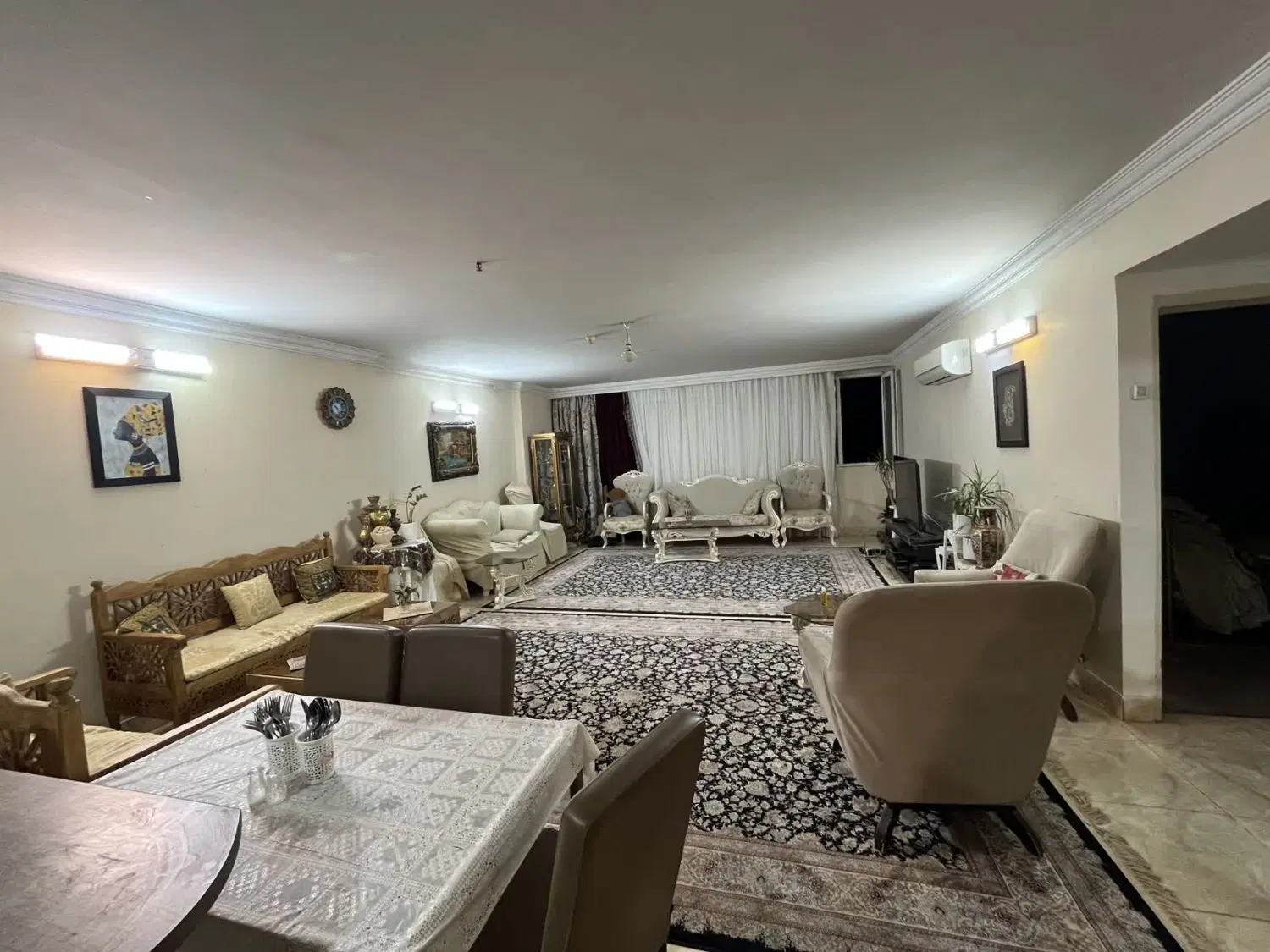 ارپارتمان افتاب گیر ،۱۰۶متر مفید ، سند ۶دانگ
