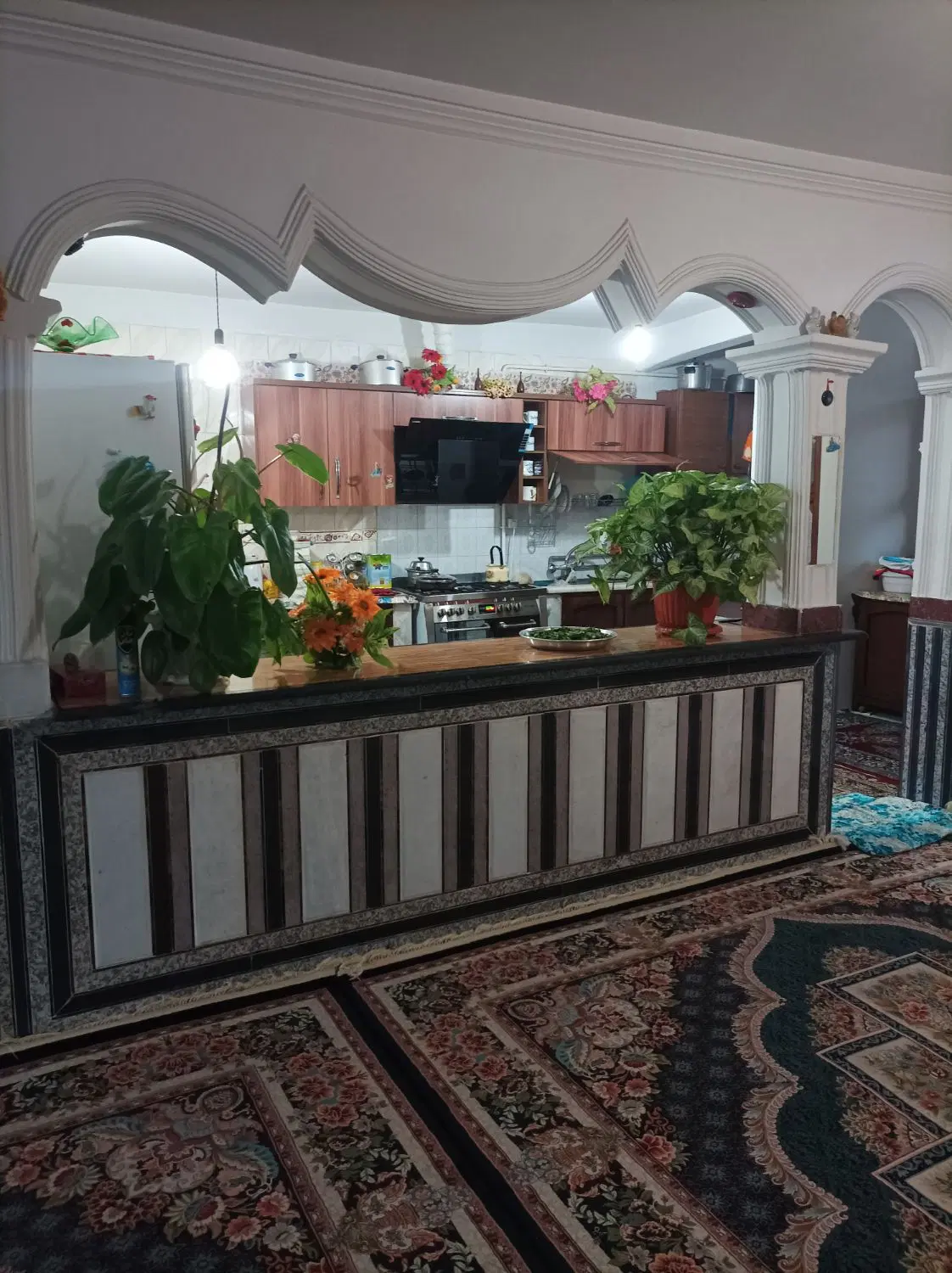 مسکونی تجاری باسندثبتی با تمام امکانات