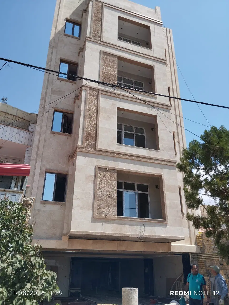 زمین کلنگی۲۸۵متر بعثت