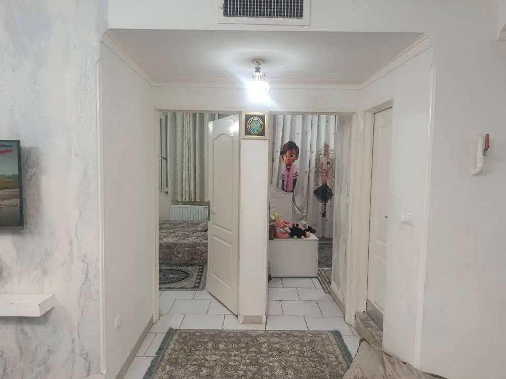 ۶۸ متری _ عروسک_