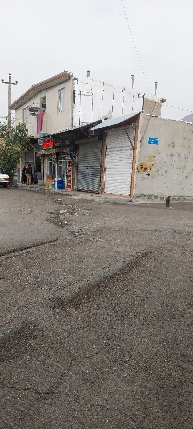 زمین تجاری مسکونی شهرک آناهیتا بر خیابان اصلی