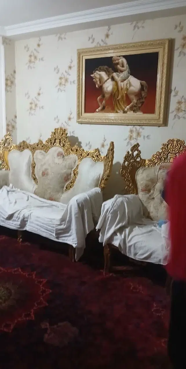 آپارتمان ۷۲متری گلباران ۱۴ سر دونبش