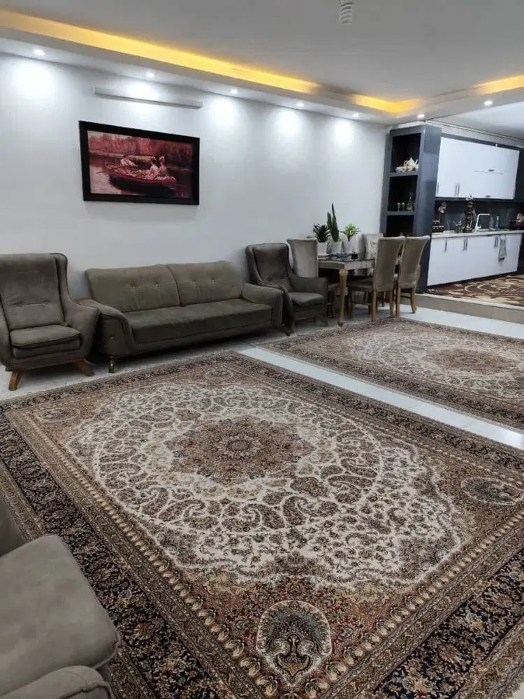 ۱۲۰ متری بزرگ _ نزدیک به امکانات