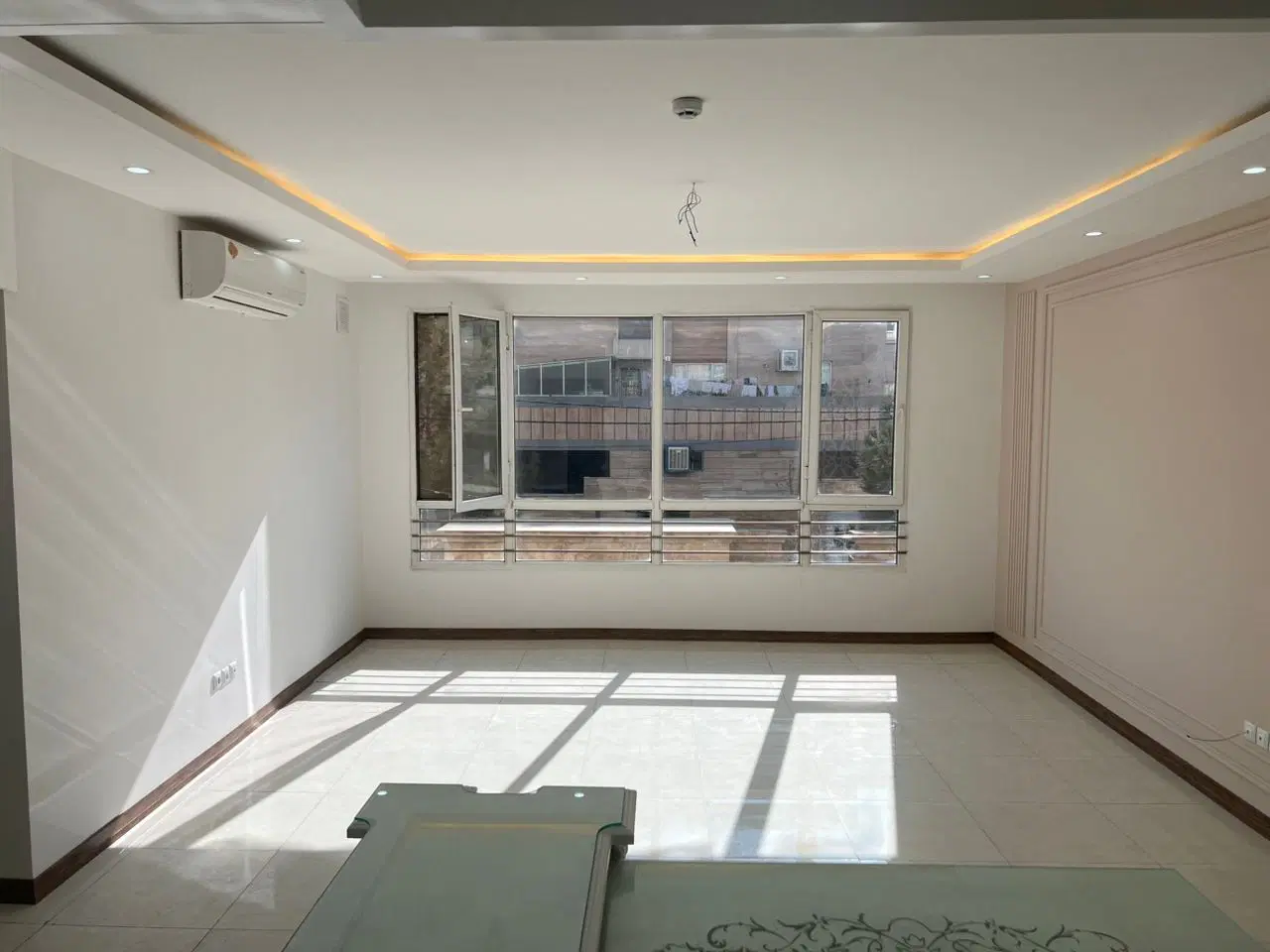 آپارتمان یک خوابه همکف در احمدآباد