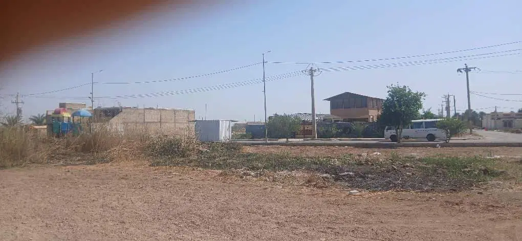 زمین در جزیره مینو