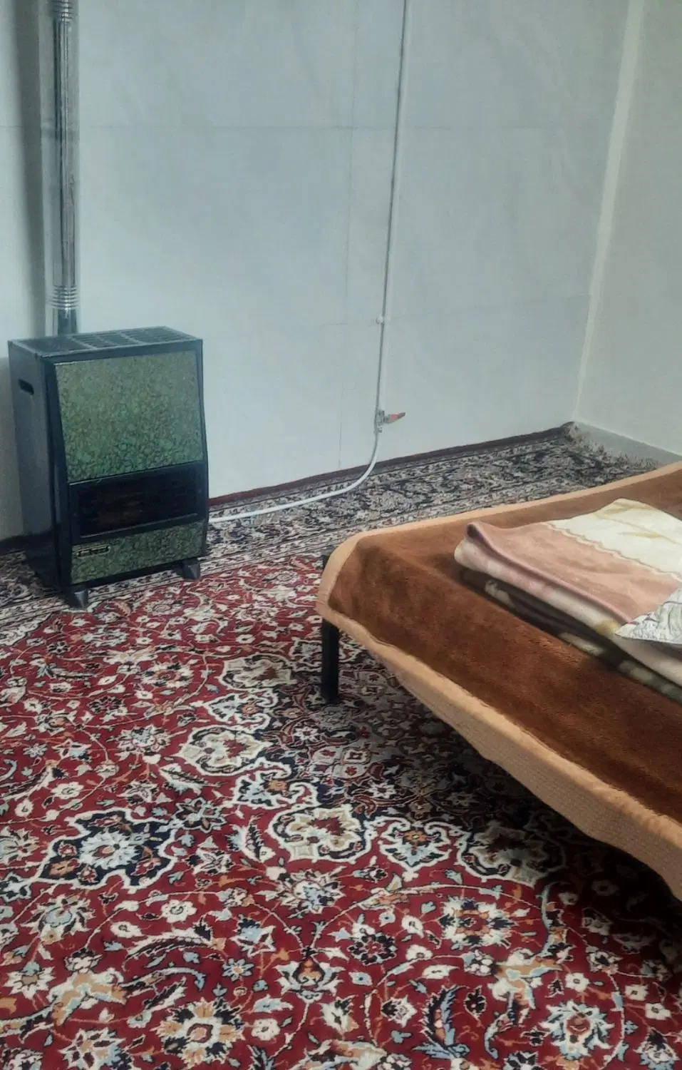 اجاره روزانه خانه باغ بزنجان