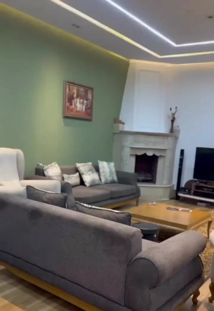 اجاره باغ ویلا استخردار آبگرم سرپوشیده،ساعتی،کامل