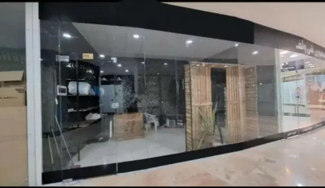 فروش یکباب مغازه در سیتی سنتر هندیجان طبقه اول