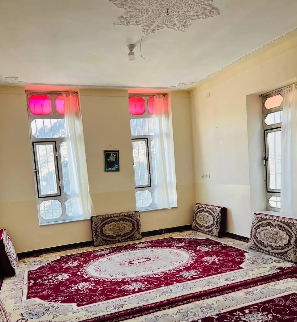 سویت اجاره‌ای پاوه روستای دشه