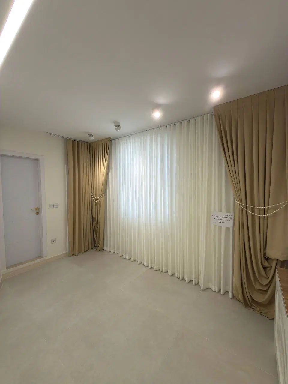 ۷۰متر سالن پنجره خور دوخواب نورگیر