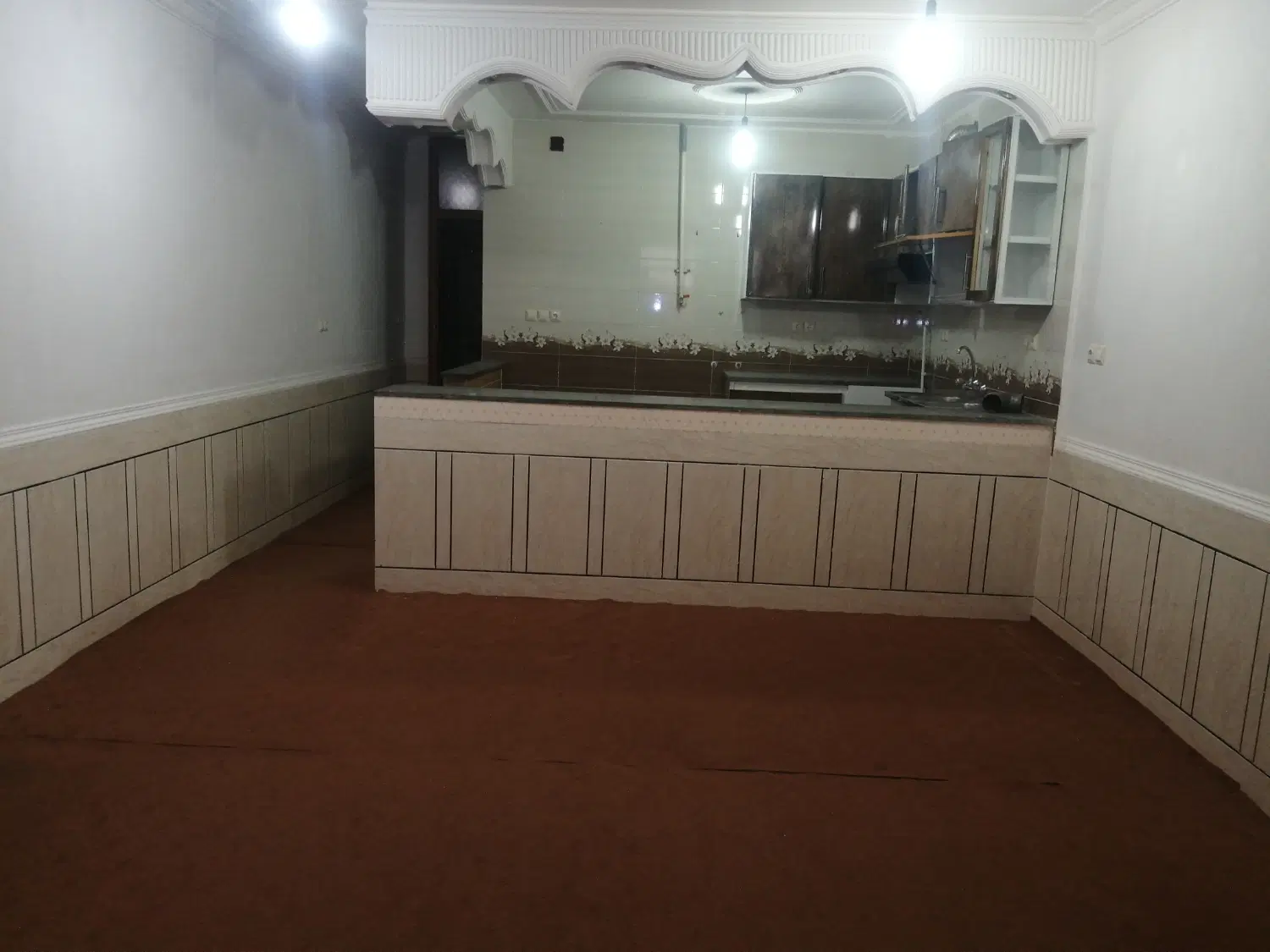 اجاره خانه75 متری روبروی بانک کشاورزی مرکزی