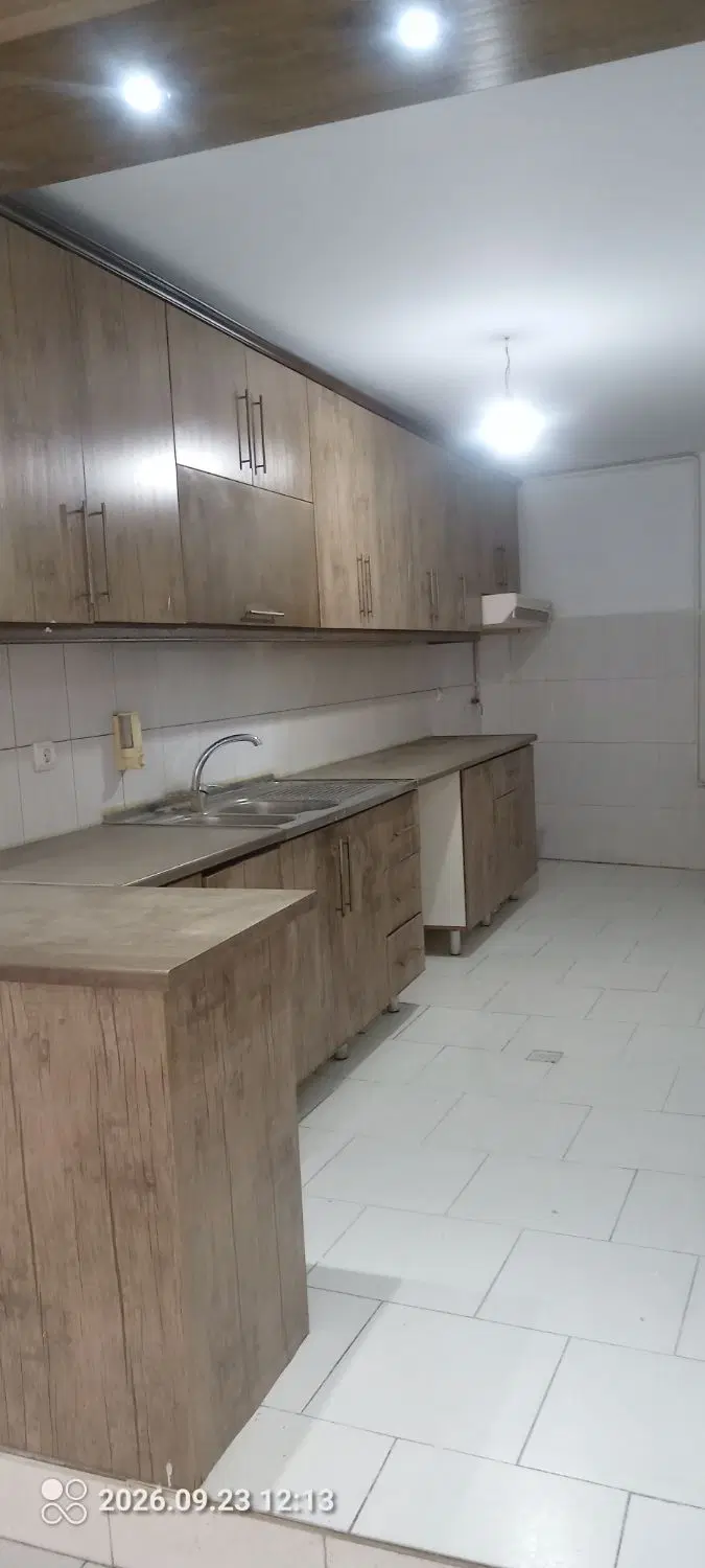 75متر 1 خواب 10متری خاکباز